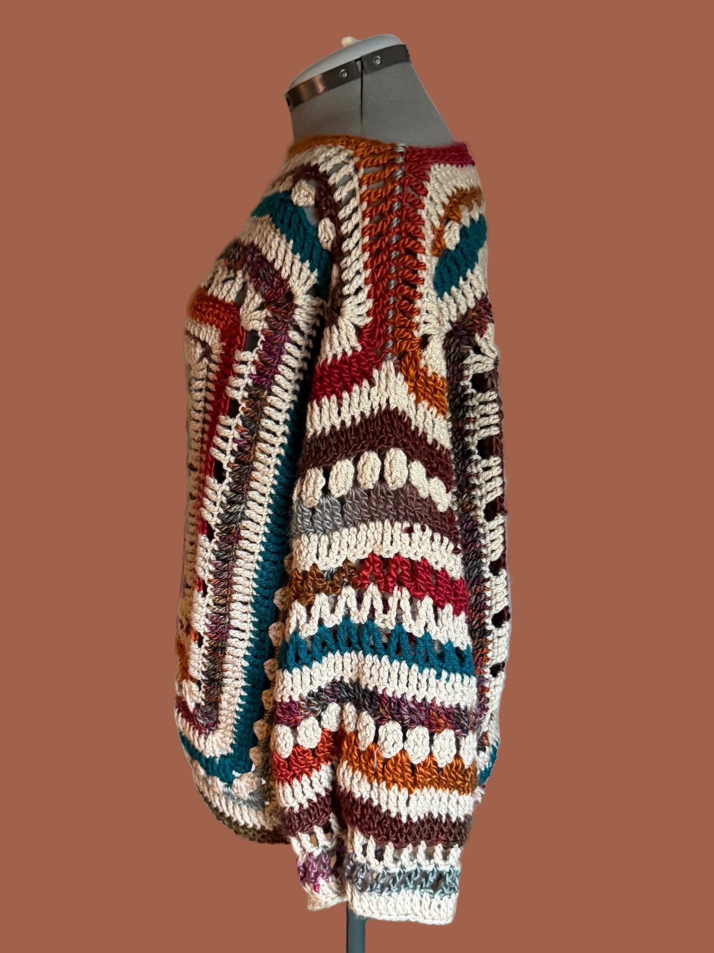 Eye sweater