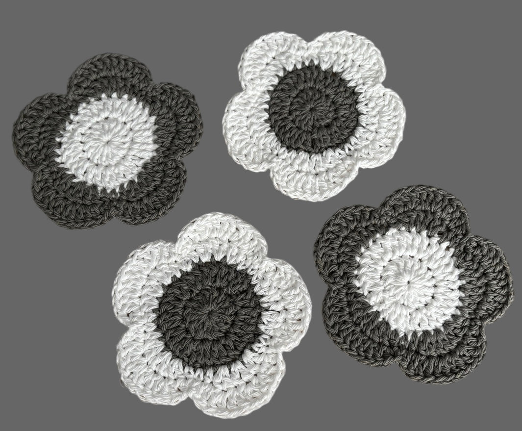 Flower coasters set of 4